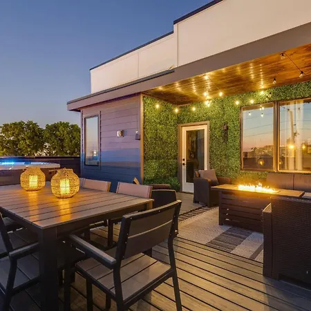 Downtown Dolly - Heart Of Gulch - Rooftop Hot Tub